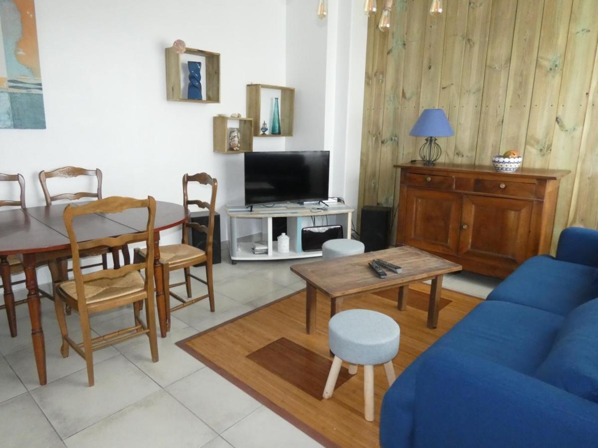 Appartement T3 Avec Terrasses Et Parking Prive En Centre-Ville De Royan, A 200M De La Plage - Fr-1-71-90 外观 照片